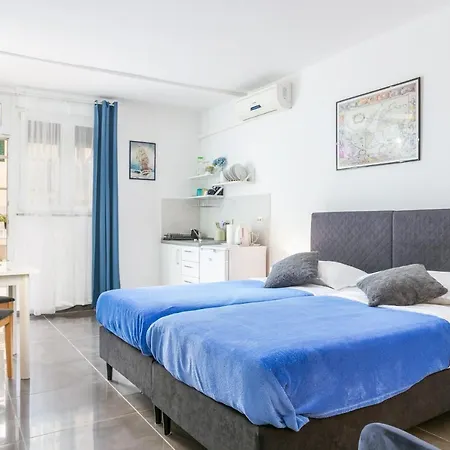 With Parking Space - 14051 Apartment *