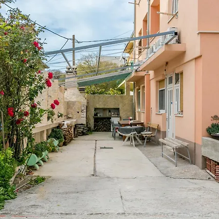 Apartment With Parking Space - 14051